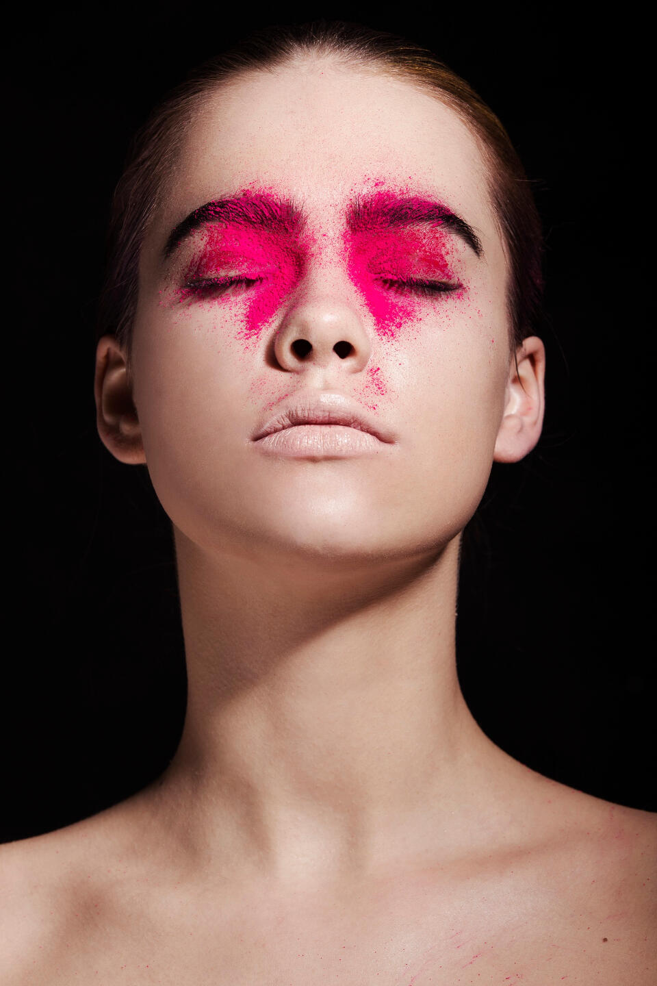 Pink dust makeup by Alicja Snakowska, photo by Edyta Bartkiewicz